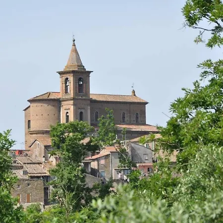 Vila Montecasciano *