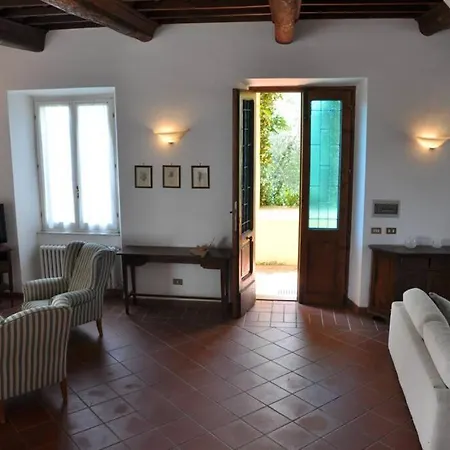 Montecasciano Vila